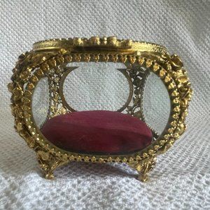 Matson Vintage Jewelry Casket, Ormolu roses, square, excellent condition